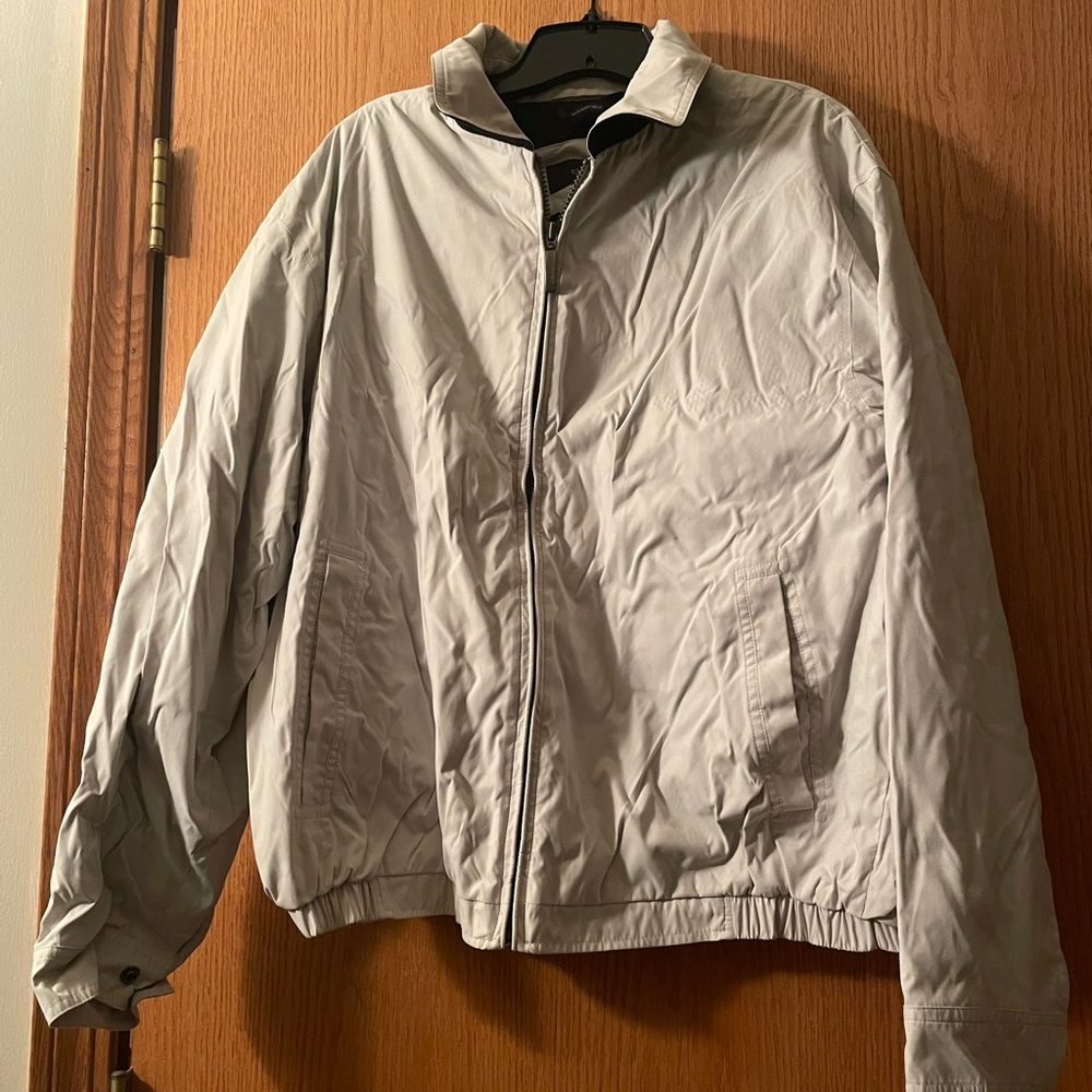Men’s Claiborne microfiber jacket; size L